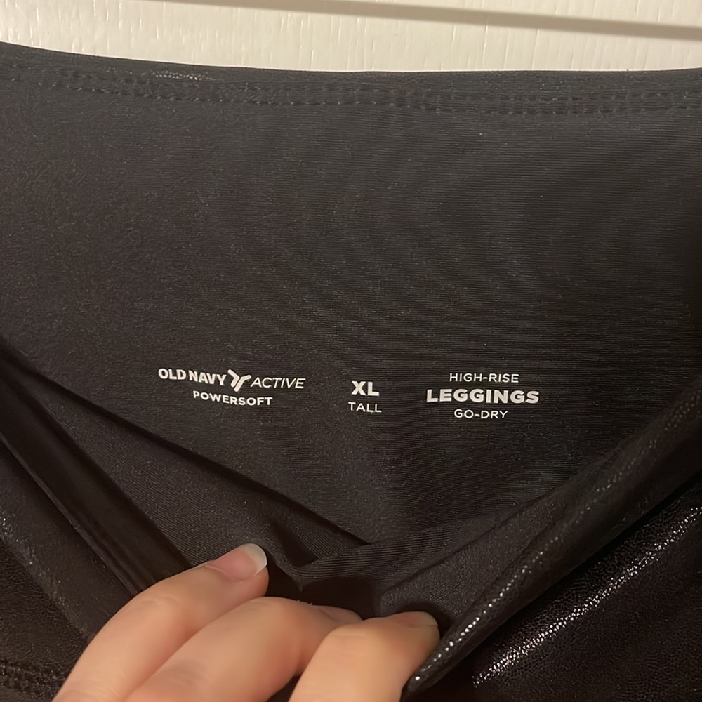 Old Navy TALL Black Shine Tights - Picture 3 of 4